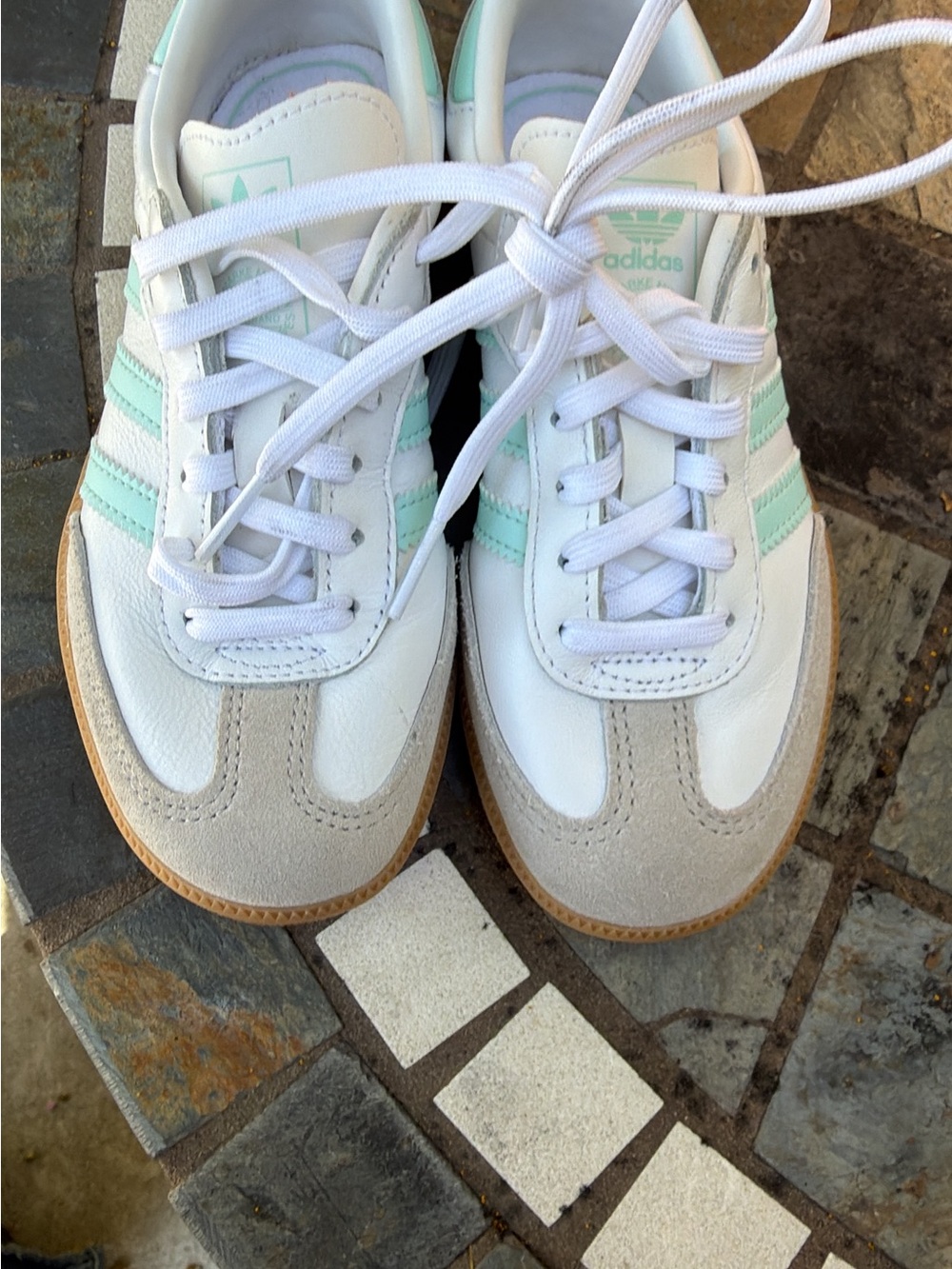 adidas Kids White & Mint Green Retro Court Sneakers